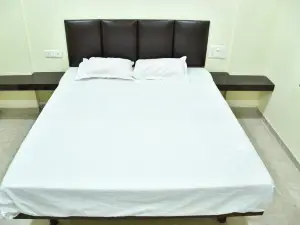 Hotel Kalika Residency - Akkalkot