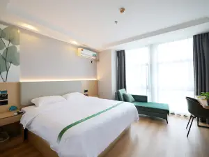 GreenTree Inn Jiangsu Wuxi Jiangyin Lingang New City Shengang Express Hotel