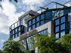 Hyllit Hotel