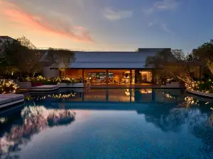 PARKROYAL on Beach Road, Singapore