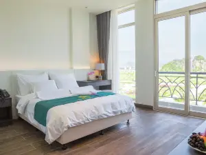 Ao Tien Harbour Boutique Hotel