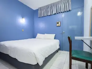 V House Nakhon Hotel