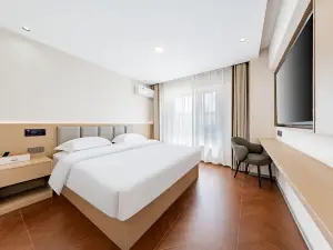 Dalat Banner Yiyue Hotel