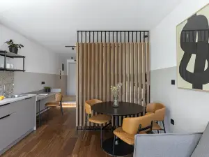 The Athenians Art Apartments