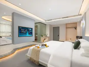 Weihongxing Hotel (Xinhong Square Branch, Yuanzhou Town, Boluo County, Huizhou)