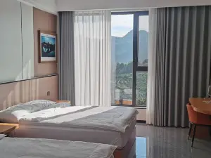 Jiangyong Goulan Danqing Painting and Study Base