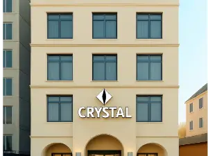 Bishkek Crystal Luxury Smart Hotel (Ala-Too Square Branch)