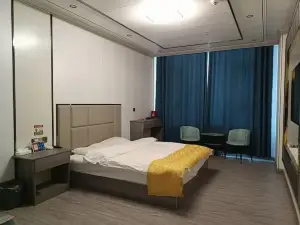 Zhidoi County Yingjun Hotel