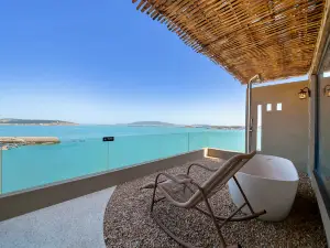 Period·Reed Sea View Boutique Hotel (Pingtan Huan Island East Road Store)