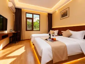 Wanyu · Qingxu | SEADESIGNER · VIEW Designer Meisu Hotel (Shiping Ancient City Branch)