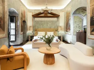 拜里奧霍斯佩斯宮殿 酒店