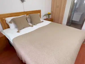 The B&B