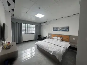 Zhenlong Hotel