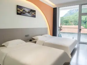 过云山居