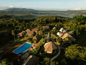 拉霍亞農場度假村及水療中心