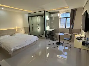 Tonghai Jiachen Hotel
