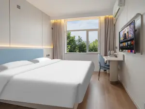 Xinzhijia Hotel (Shahe Railway Station Dalian Airport Store)