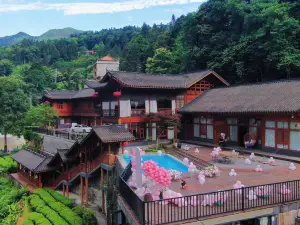 Hefeng Heyuqianxun Homestay