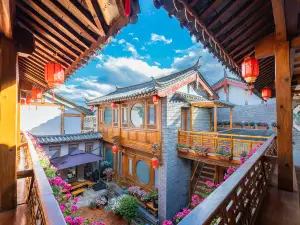 Shile Hot Spring. Flowerside Brand Designer Mercure