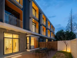 Xiaohe Micang Homestay (Longyou County Xikou)