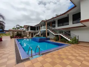 AlSafina Kijal Beach Resort & Restaurant