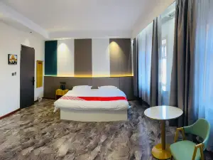 龍江鑫鐵快捷賓館