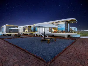 Muyungui Capsule Homestay (Ulan Hada Volcano Geopark)