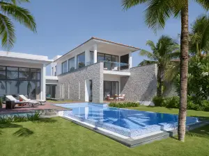 Renaissance Danang Hoi An Resort & Spa