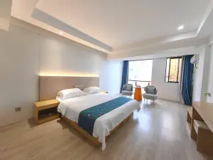 Jingyuan Hotel (sun, moon and stars store of Putian Tianhong Shuiyun city)