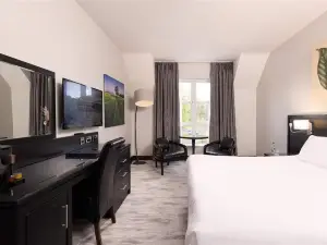 Redcastle Hotel