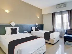 Townhouse Oak Pekanbaru near Mall Pekanbaru formerly Hotel Grand Sahara