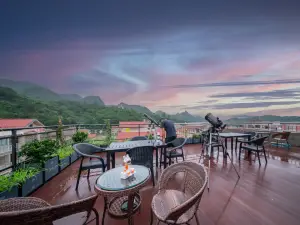 天眼夜幕行星酒店（平塘中國天眼科普基地店）