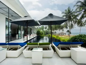 Green Turtle Villa by the Serendipity Collection