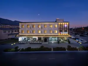 モーシャン・チンジュホテル(登封嵩山観光地)