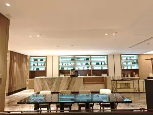 Dingzhou Xiangjiang Wanda Yuehua Hotel
