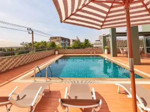 โรงแรมโคซี่ดอนเมือง