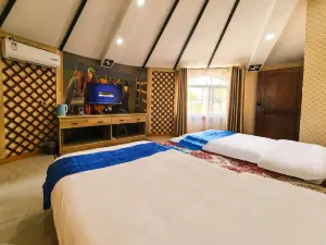 Mengzhilv Homestay (Colorful Danxia Scenic Area)