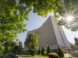 烏茲別克斯坦飯店