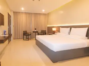 Iloilo Gateway Hotel and Suites by RedDoorz