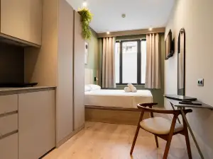 Ola Living Chamartín Studios