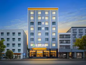 GOLDEN MANGO INN