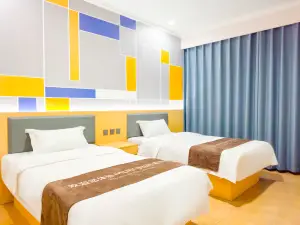 7Days Inn Hotel (Tangshan Yutian Gongxiao Building)