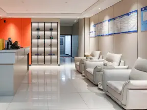 Pingquan Guangyu Hotel