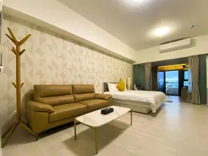 Deluxe Suite with Sea View