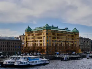 Отель River Palace