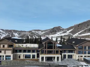 雲龍棲大飯店（果子溝觀景台店）