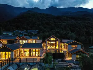 clouds villa