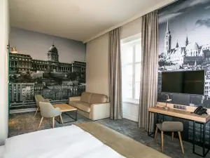 T62 Hotel