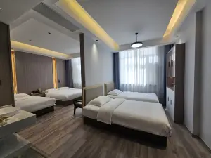 shuangyuedazhijiudian