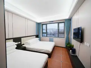 Changbai Mountains and Yunshuis Yijuju